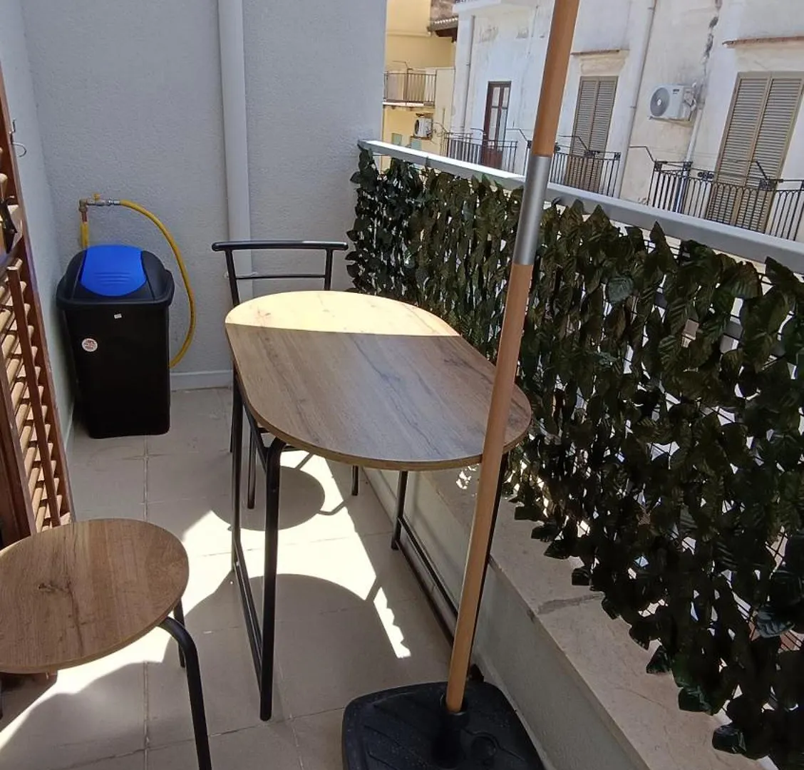 Casa Francesca 2 Lofty Apartment Castellammare del Golfo